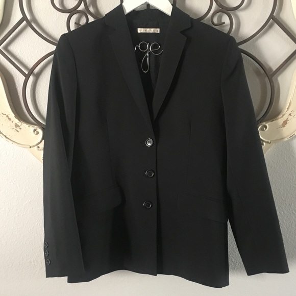Windsor Black Blazer - Picture 1 of 4